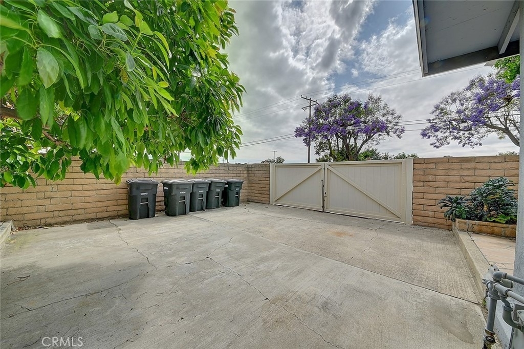 2044 W Spruce Avenue - Photo 58