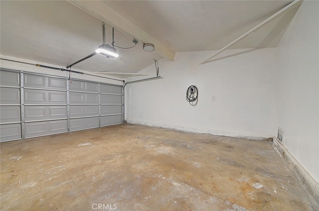2044 W Spruce Avenue - Photo 40