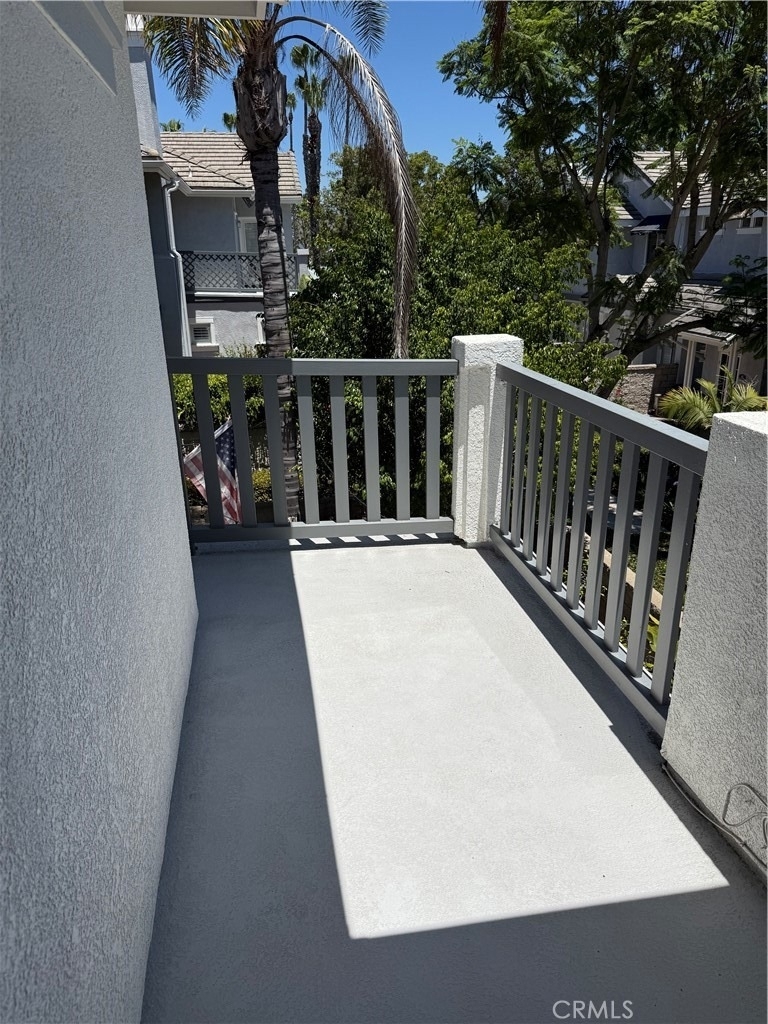 38 Breakers - Photo 18