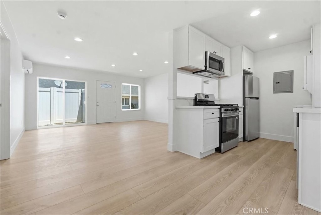 307 N Tustin - Photo 0
