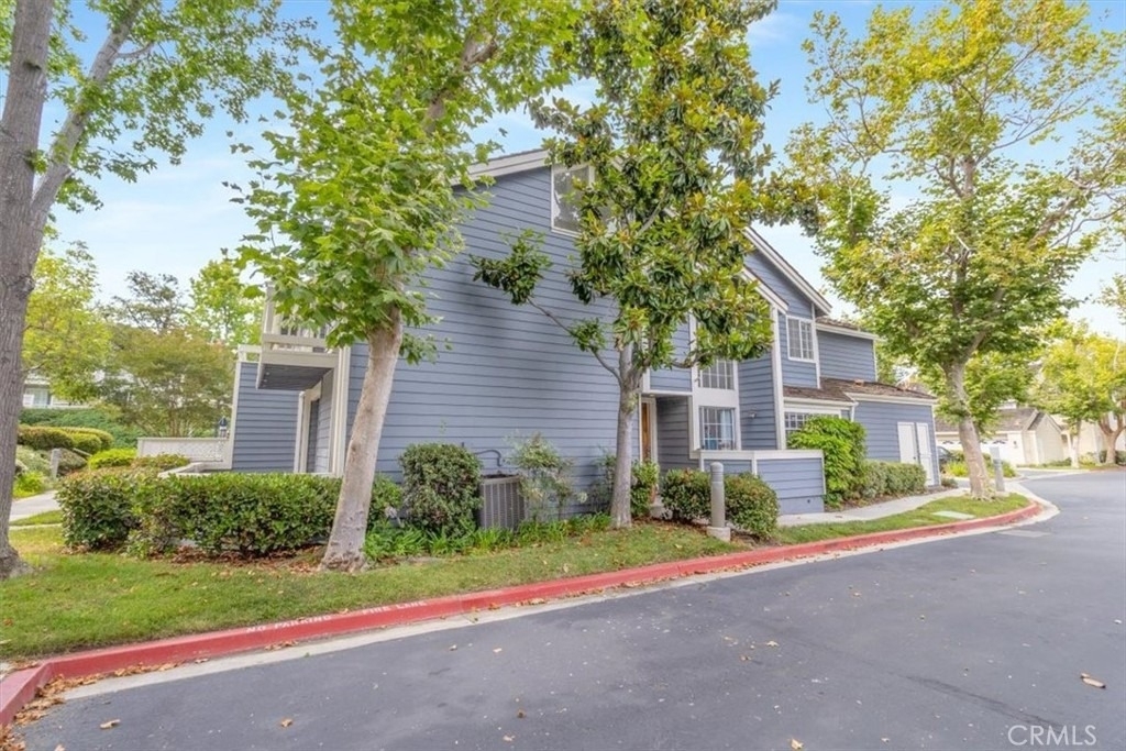480 -101 Kakkis Drive - Photo 4