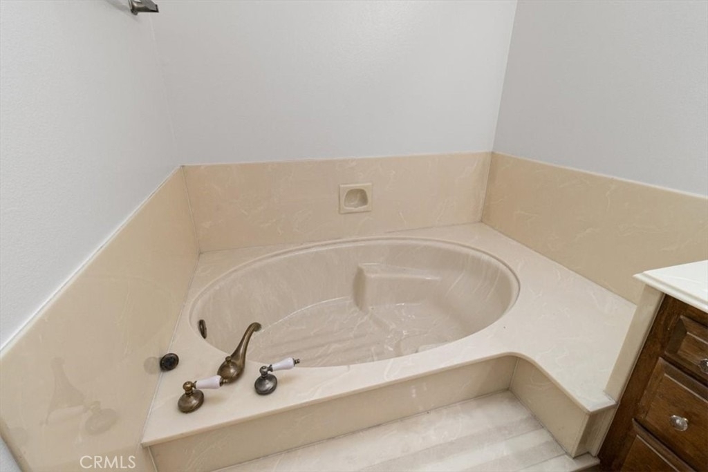 480 -101 Kakkis Drive - Photo 52