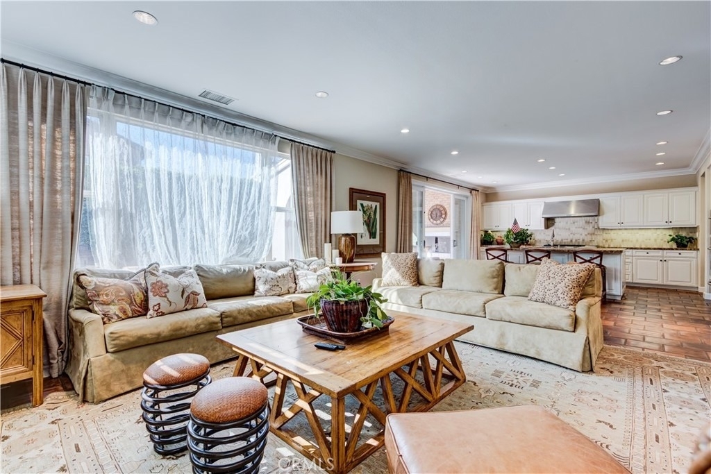 34 Great Lawn - Photo 8