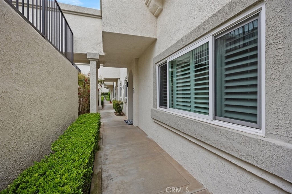30902 Clubhouse Drive - Photo 3