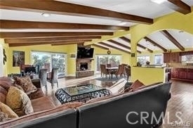 2440 Los Alisos - Photo 3