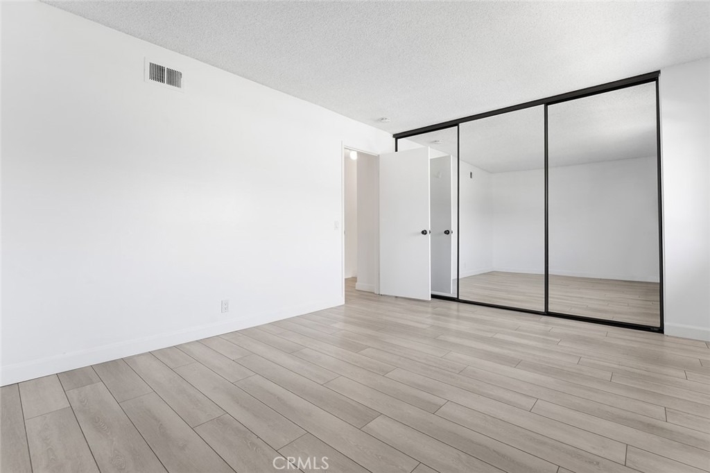 17 Hollowglen - Photo 9