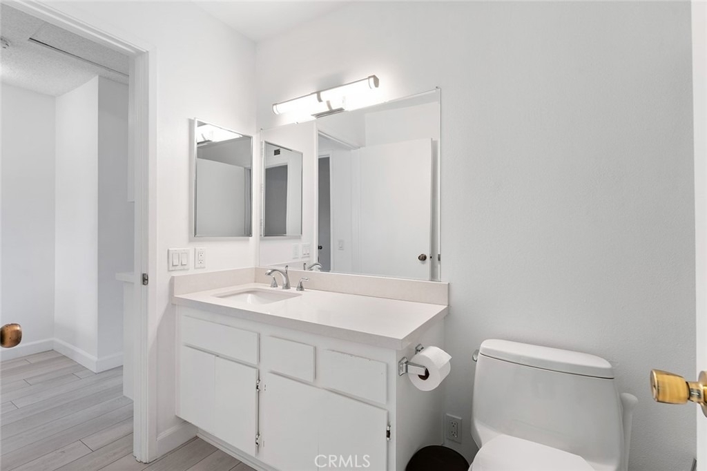 17 Hollowglen - Photo 11