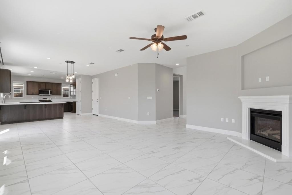 453 Diamond Peak Lane - Photo 2