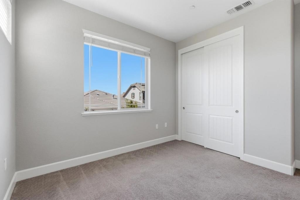 453 Diamond Peak Lane - Photo 15