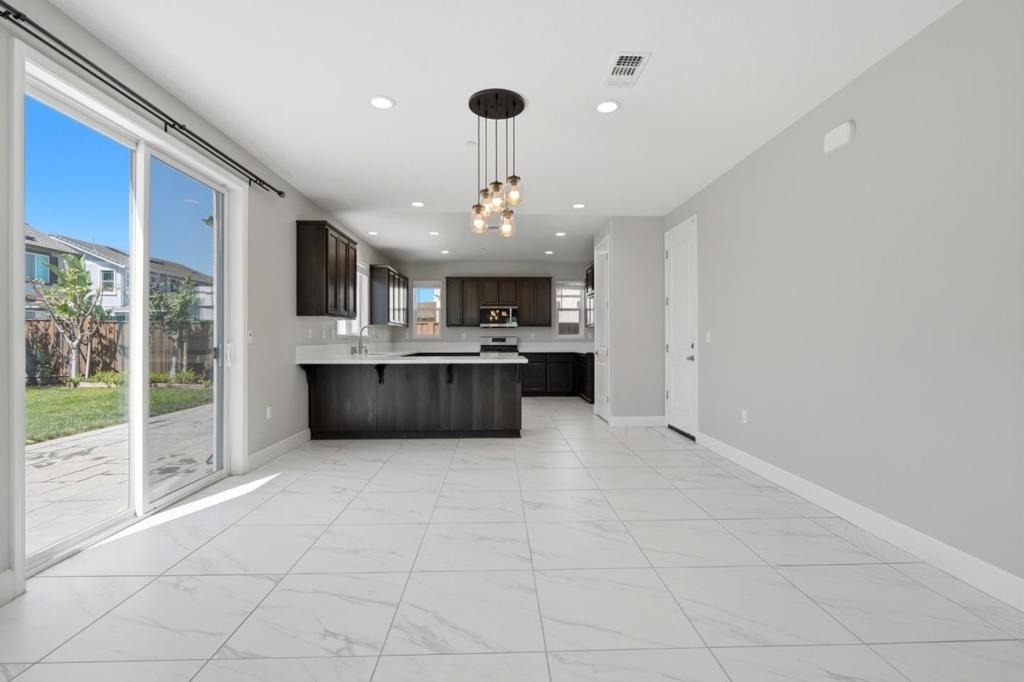 453 Diamond Peak Lane - Photo 11