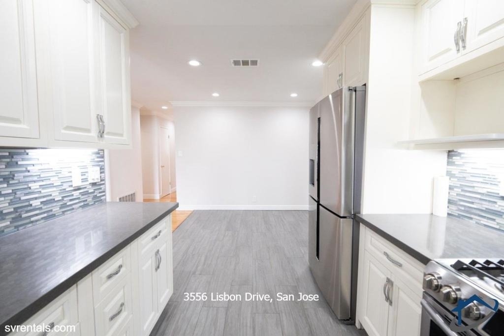 3556 Lisbon Drive - Photo 2