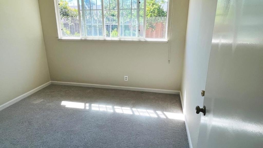 10460 Davison Avenue - Photo 11