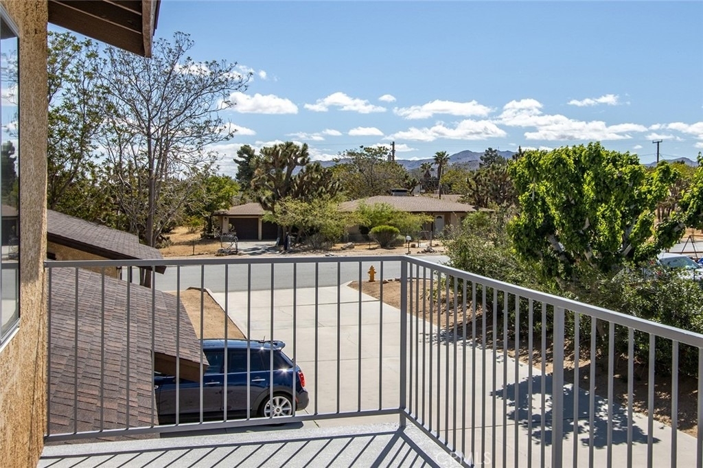 7412 Deer Trail - Photo 1