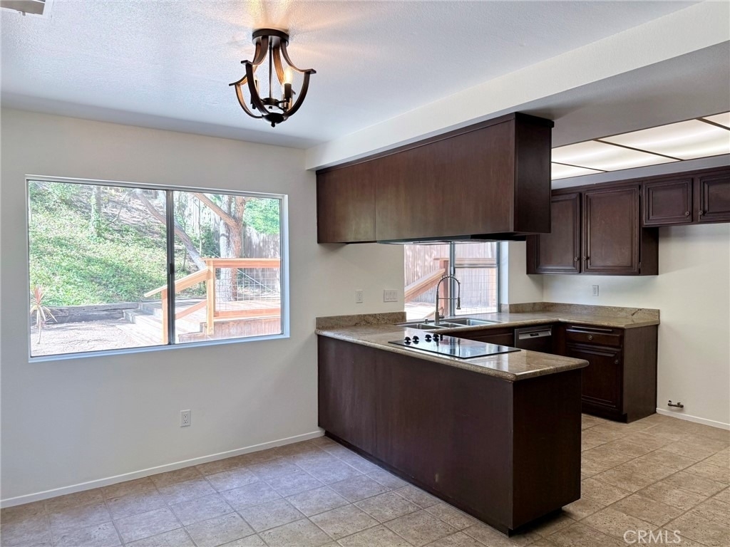 4356 Cartesian - Photo 11