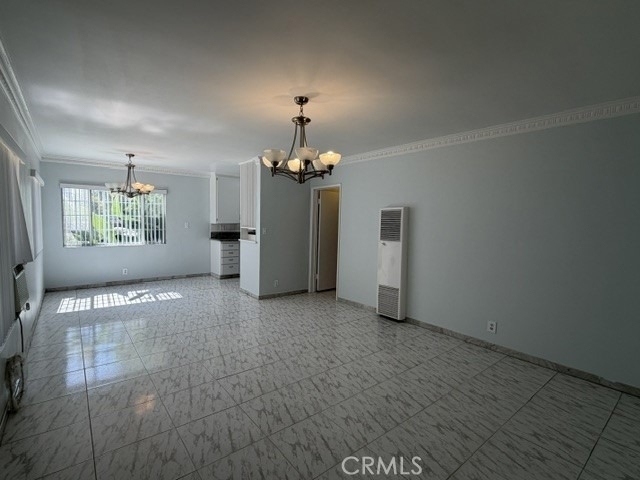 1717 N Berendo - Photo 2