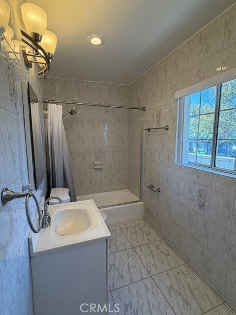 1717 N Berendo - Photo 10