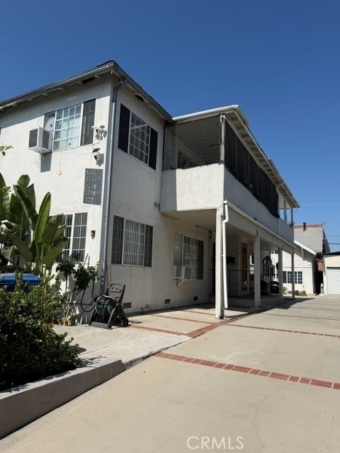 1717 N Berendo - Photo 13