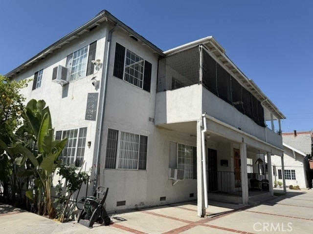 1717 N Berendo - Photo 14