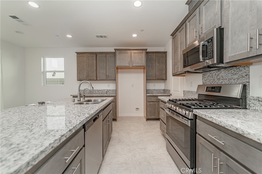 26149 Park Avenue - Photo 4