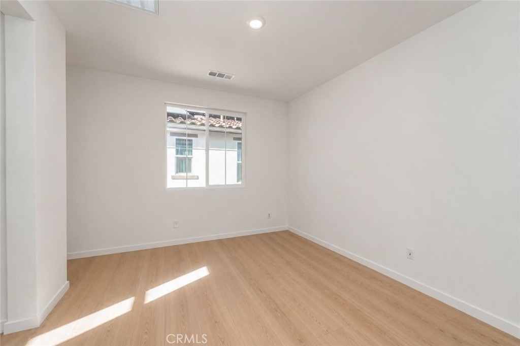 26149 Park Avenue - Photo 2