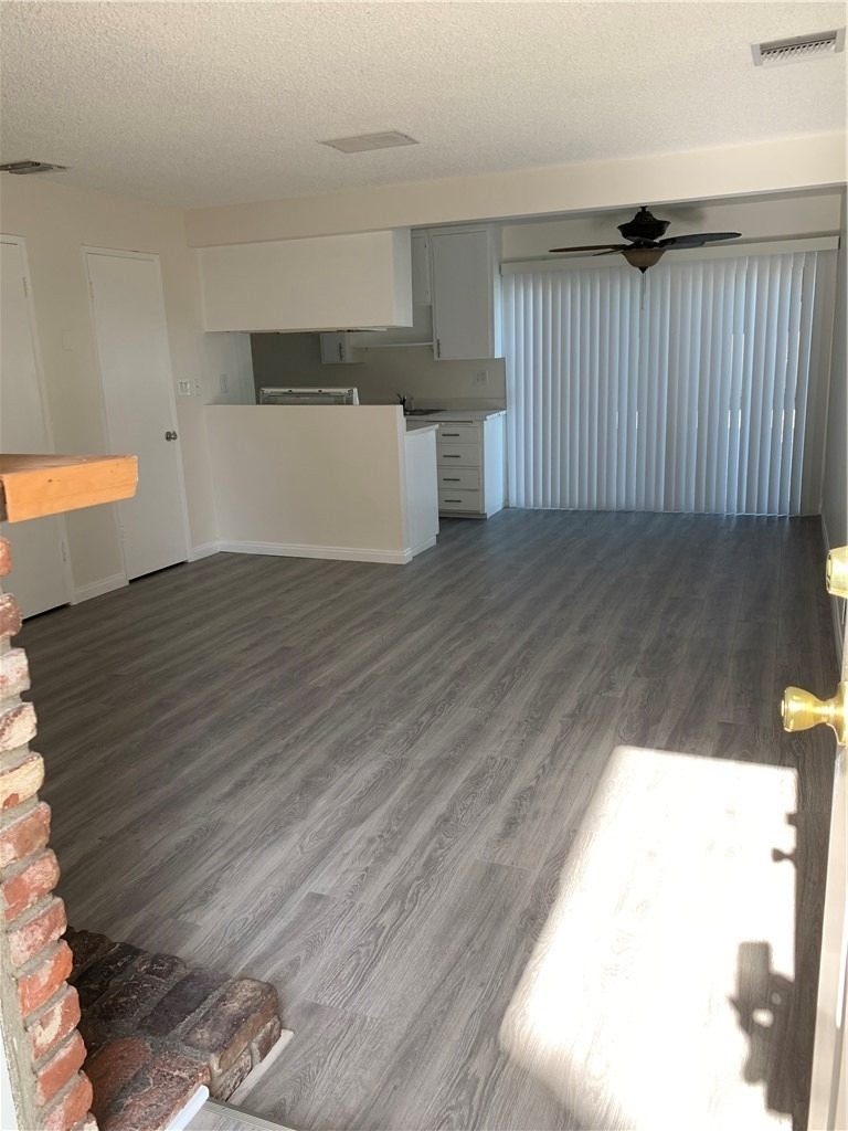 656 Lemar Park Drive - Photo 4