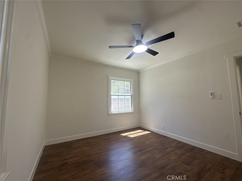 7245 Wish Avenue - Photo 17