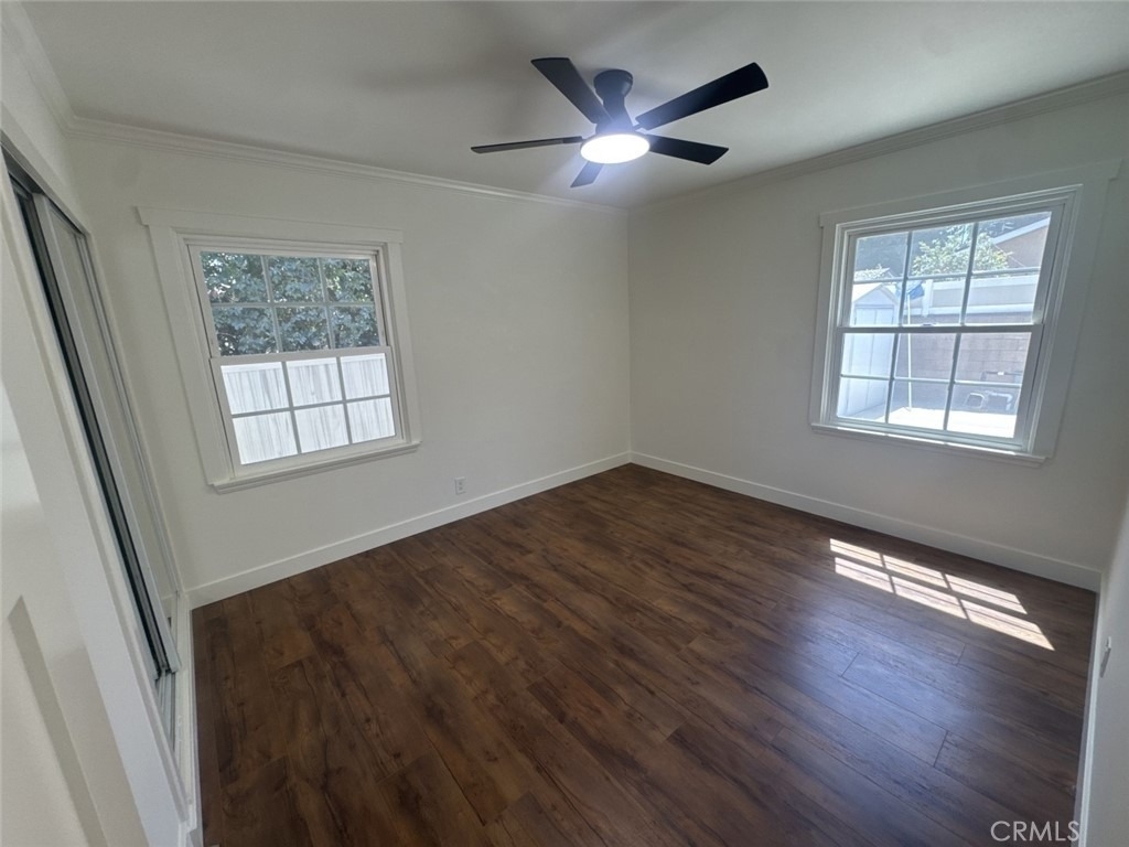 7245 Wish Avenue - Photo 18