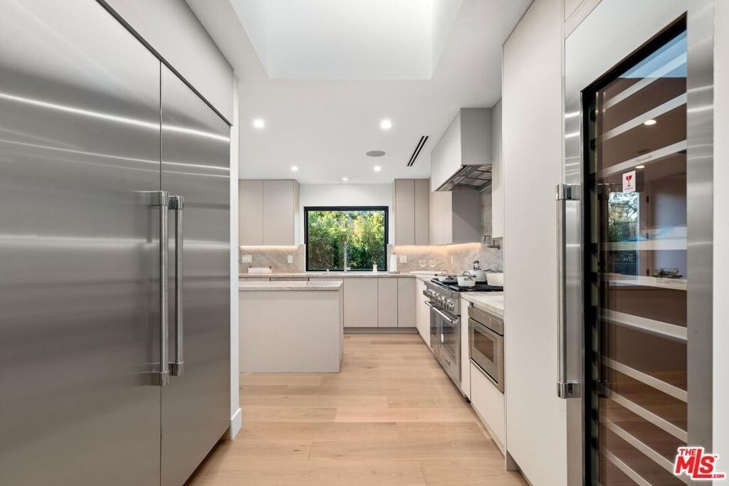 100 S La Jolla Avenue - Photo 10