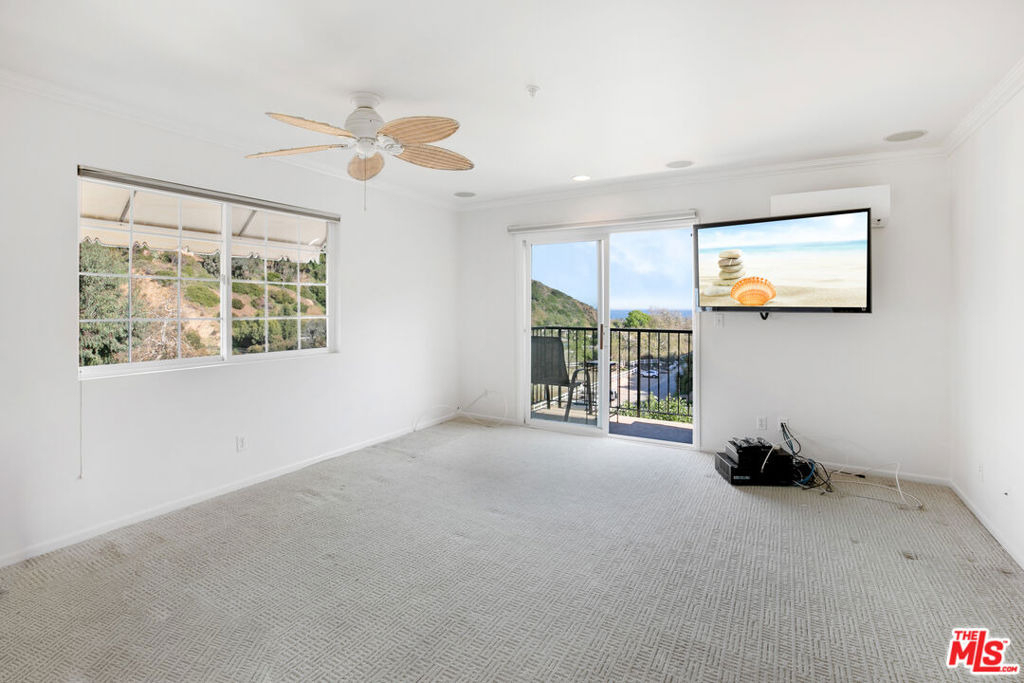3855 Rambla Pacifico - Photo 24