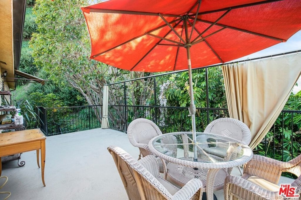 3855 Rambla Pacifico - Photo 11