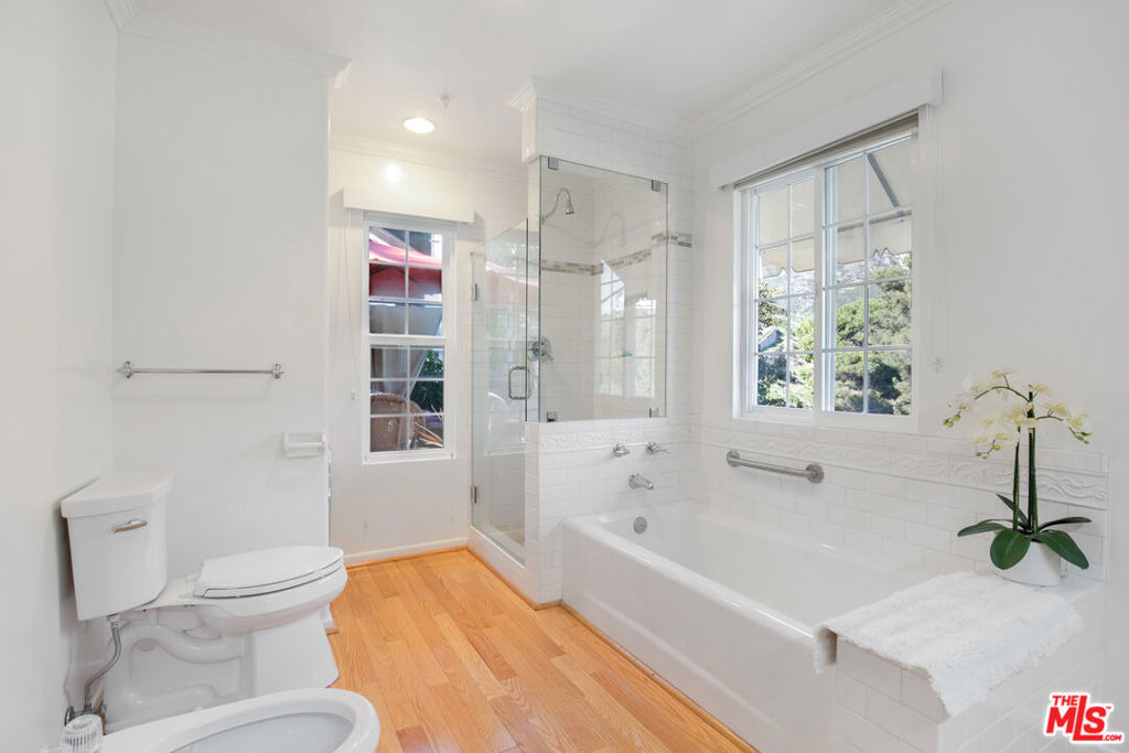 3855 Rambla Pacifico - Photo 5