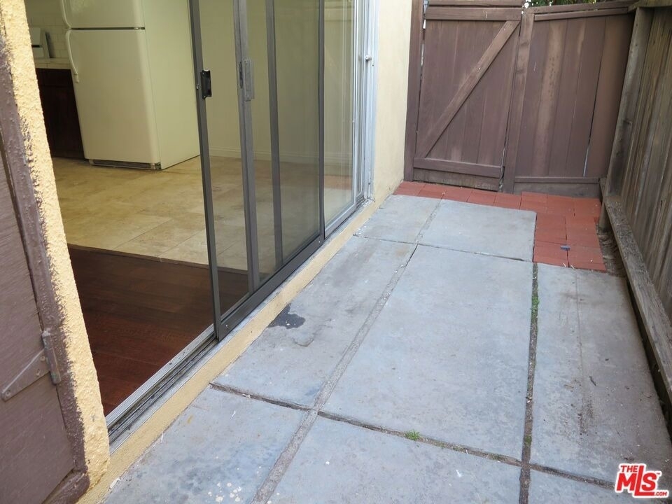 3603 Mentone Avenue - Photo 9