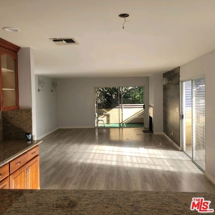 1200 S Shenandoah Street - Photo 0