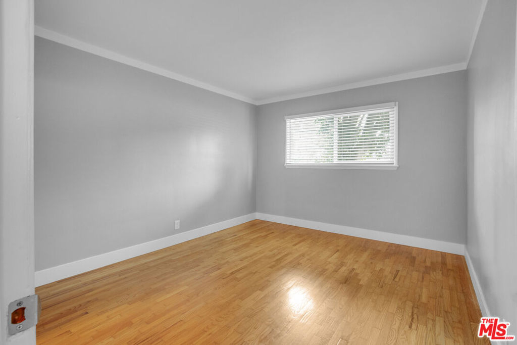 16144 W Sunset Boulevard - Photo 6