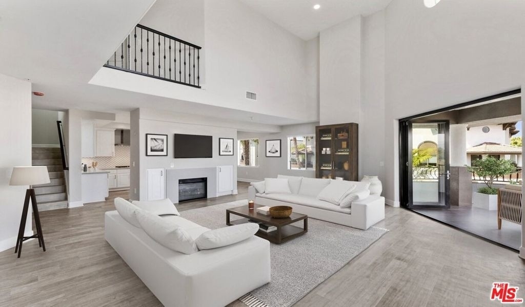 6280 W 3rd Street - Photo 0