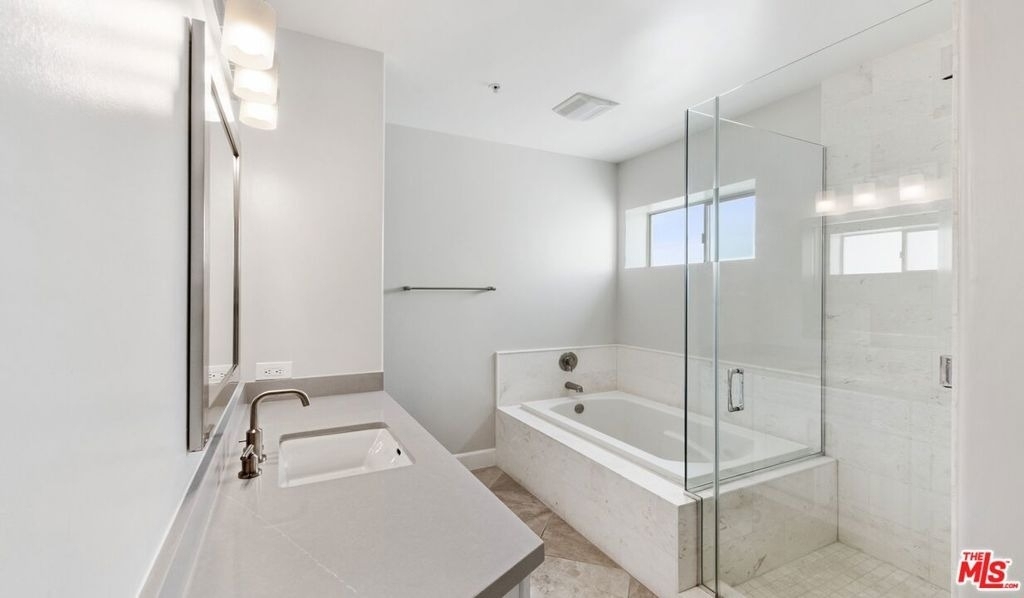 6280 W 3rd Street - Photo 9