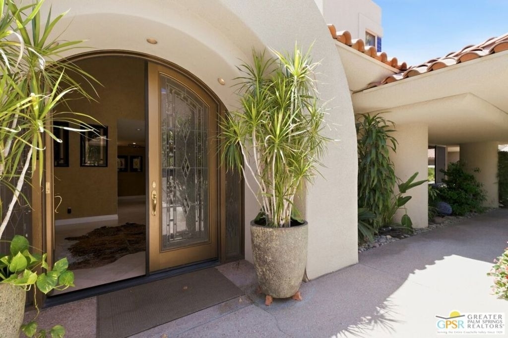 216 Kavenish Drive - Photo 1
