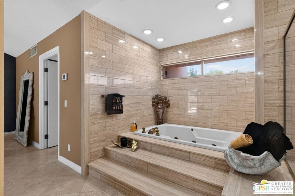 216 Kavenish Drive - Photo 12
