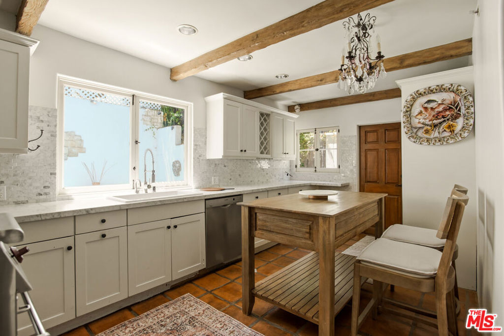 1407 N Beverly Drive - Photo 21