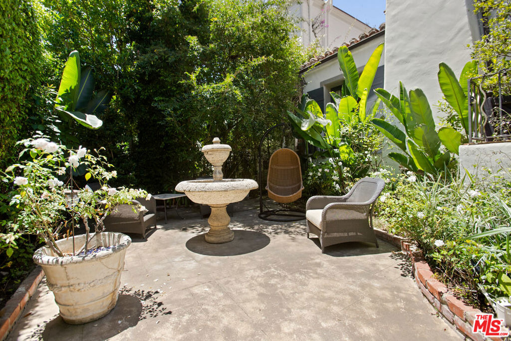 1407 N Beverly Drive - Photo 7