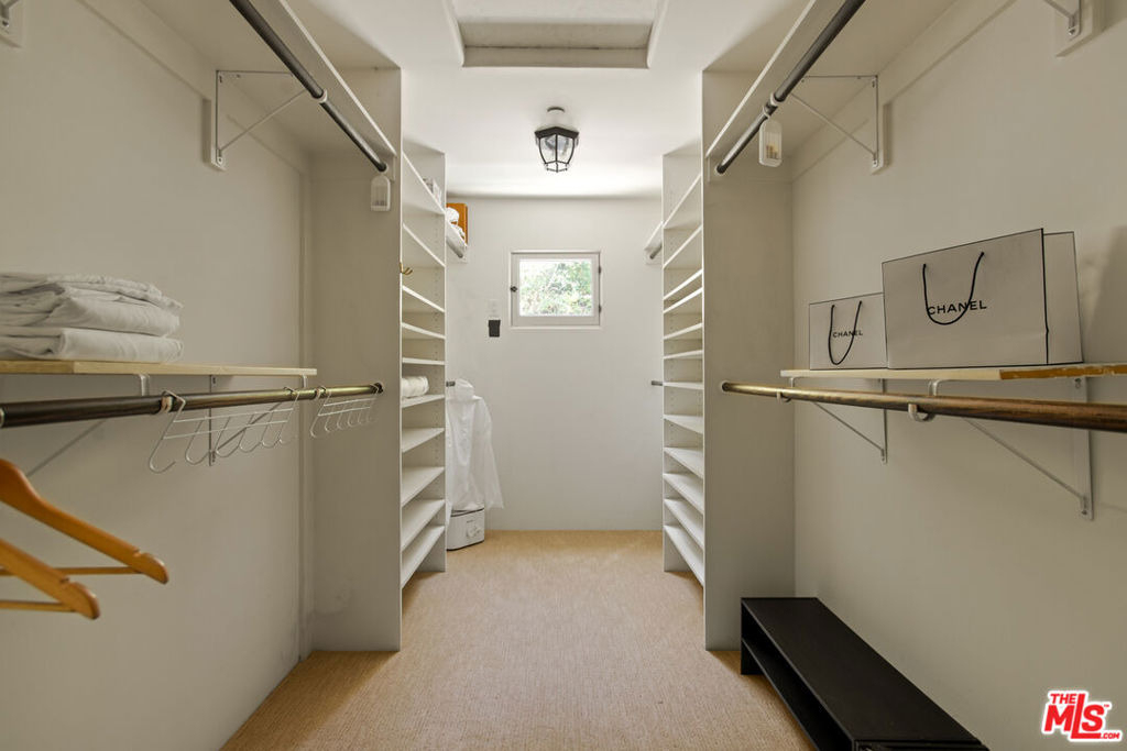 1407 N Beverly Drive - Photo 45