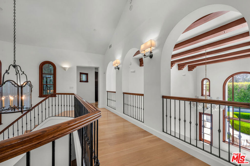 2134 La Mesa Drive - Photo 39