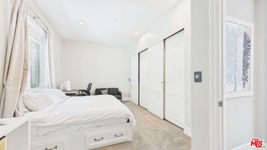 2422 Cazaux Place - Photo 38