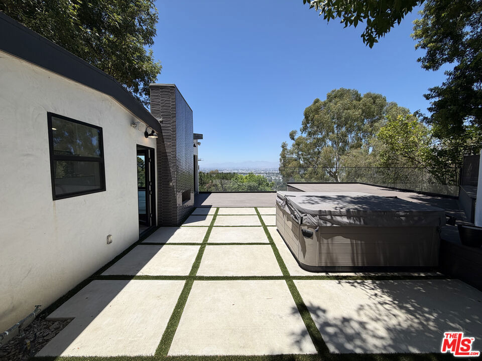 3565 Multiview Drive - Photo 18