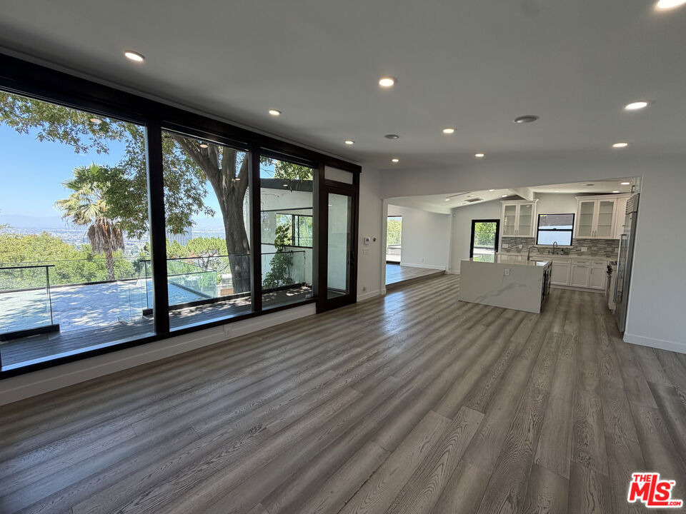 3565 Multiview Drive - Photo 5