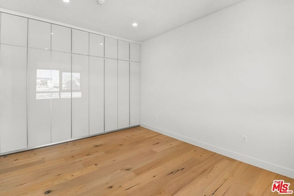 938 S Orange Grove Avenue - Photo 14