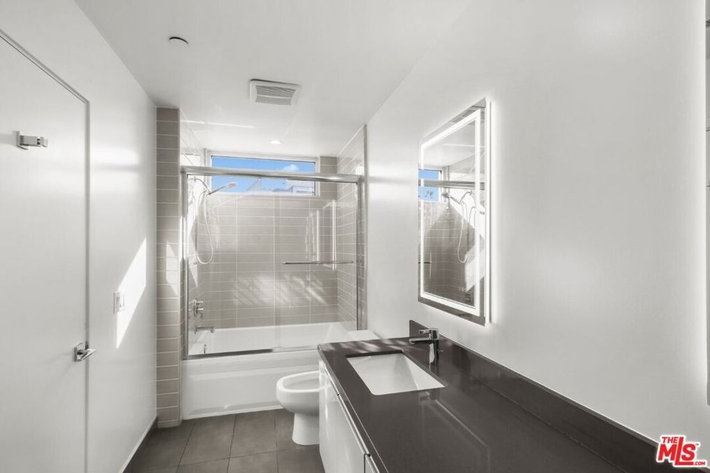 938 S Orange Grove Avenue - Photo 26