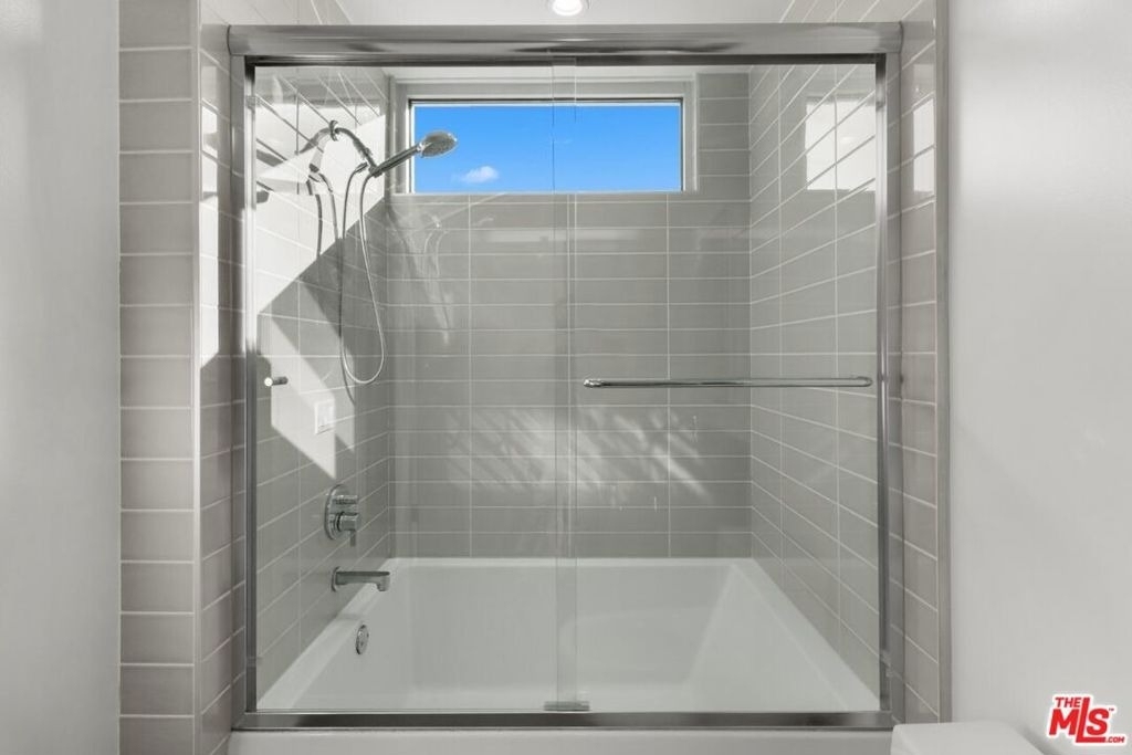 938 S Orange Grove Avenue - Photo 24