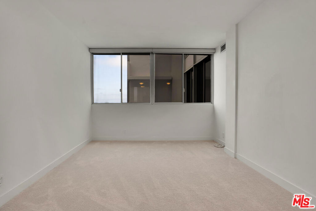 17352 W Sunset Boulevard - Photo 22