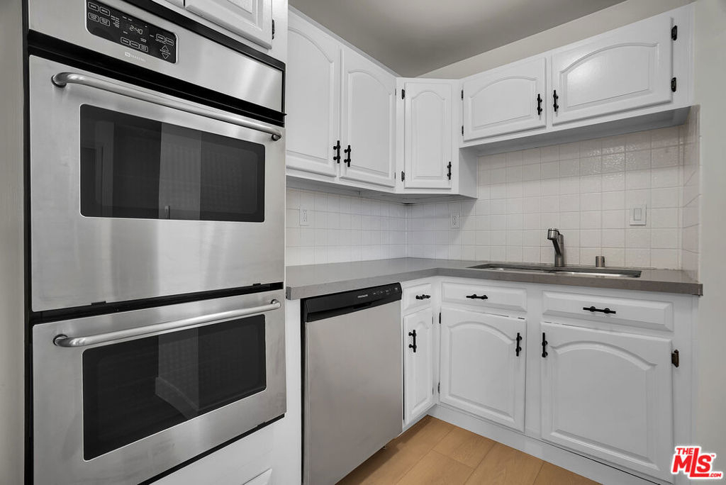 17352 W Sunset Boulevard - Photo 14